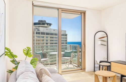 Ala Moana Condo | Luxury Ocean View High-Rise Condo at Sky Ala Moana w/Amazing Amenities