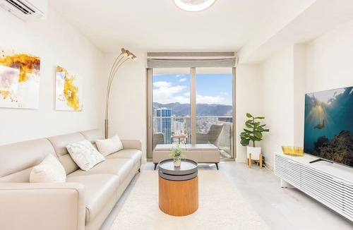 Ala Moana Condo | Sky Ala Moana Luxury Condo Offering MT Views and Top Amenities