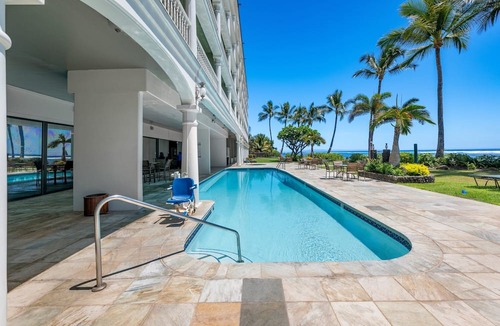 Historic Lahaina Front Street Condo | Coastal Chic Studio in Lahaina
