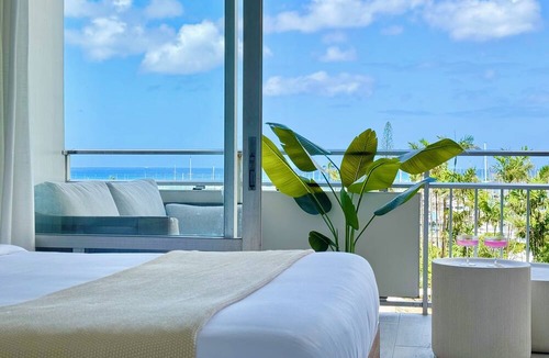 Waikiki Apartment | Panoramic Oceanview Resort