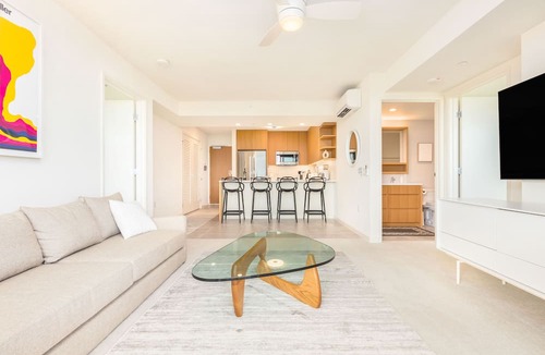 Ala Moana Condo | Ocean-MT Views From the Luxury Sky Ala Moana Condo with Amazing Amenities