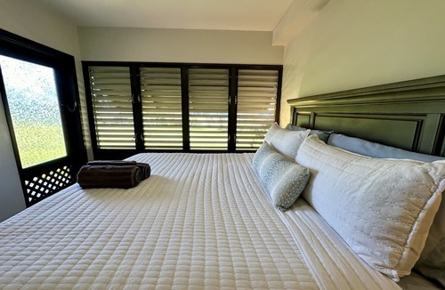 Maunaloa Condo | Beautiful Ocean-View unit with easy beach access. Ask about vehicle option.