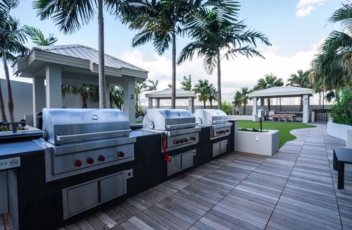 Ala Moana Condo | Newly Built, Hottest Condo at "Sky Ala Moana" 10th Floor 1 Bedroom (SAW1005)