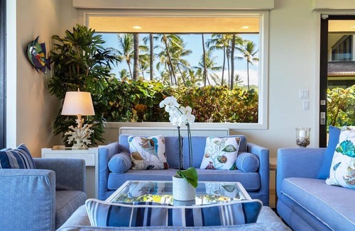 Wailea Condo | Makena Surf - CoralTree Residence Collection