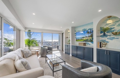 Waikiki Condo | Ocean, Marina, and Pool View 2BD Corner Unit w/AC at the Ilikai Hotel