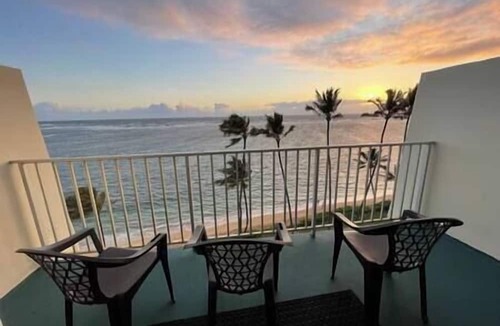 Punaluu Apartment | Aloha Beachside Getaways 3