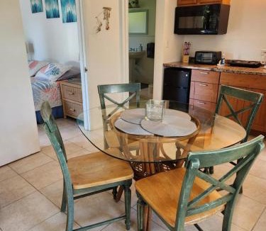 Pauwela Apartment | Private Haiku Stay Full Kitchen + Parking