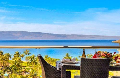 Honokowai Apartment | Honua Kai Villas Ocean View 8 BR Sleeps 24 Great for Families Complimentary Car with 6 Nights HKK ML-1313 by KBM