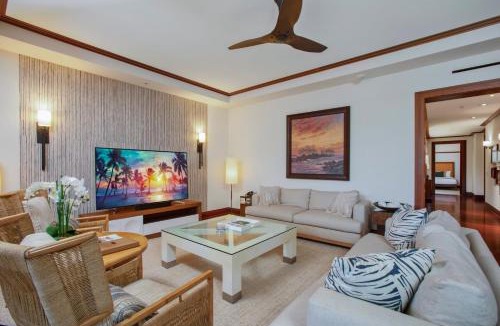 Montage Kapalua Bay Apartment | The Resort at Kapalua Bay Oceanfront 3 BR Sleeps 8 Luxury Resort Living Complimentary Car with 6 Nights MON-2204 by KBM