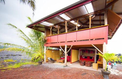 Pahoa Apartment | THE MAGICAL LAVA TEMPLE with EPIC Volcano Views!