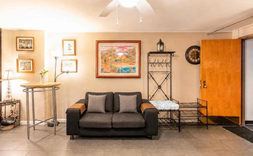 Downtown Honolulu Apartment | Executive Center Hotel Honolulu