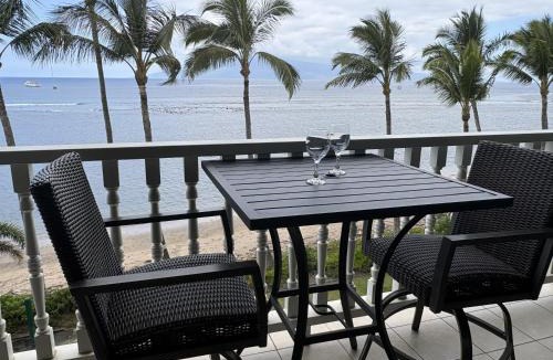 Historic Lahaina Front Street Apartment | Lahaina Shores Beach Resort