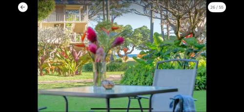 Wailua Apartment | Romantic Garden Escape - Steps to Beach