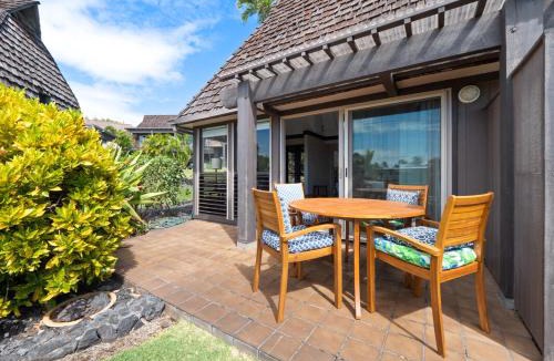 Punaluu Apartment | #04 Black Sand Beach Condo