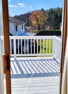 Town of Union House | Room Near BU UHS Lourdes- Queen Bed Shared Common Areas