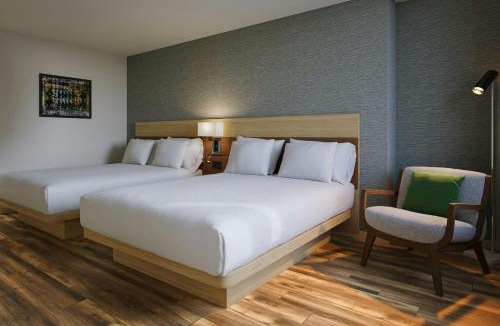 Downtown Honolulu Hotel | AC Hotel by Marriott Honolulu
