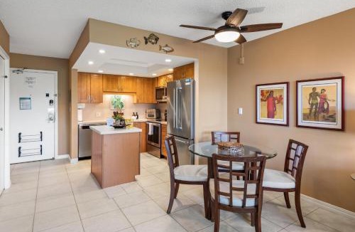 Kihei Apartment | Maui Banyan H311 1BD 2BA 3 min walk to the beach in the Heart of South Kihei!