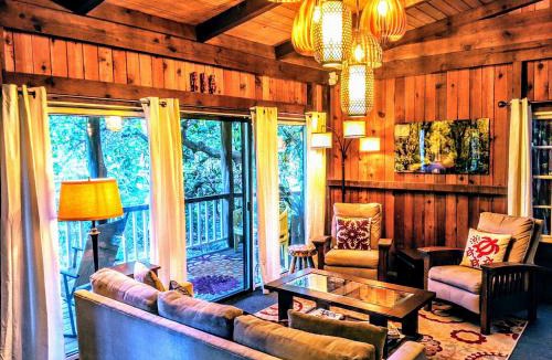 Kehena Beach Estates Bed & Breakfast | Kehena Mauka Nui Club LGBTQIA+ Clothing Optional