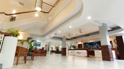 Waikiki Hotel | The Imperial Hawaii Resort