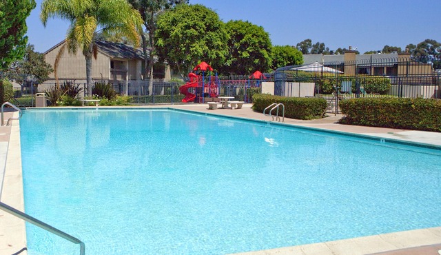 Walk To Disneyland, Disneyland Rental Home 2.