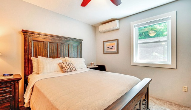 Wilmington Retreat Near Trails, Skiing & Festivals