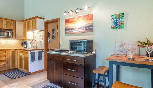 Large private master suite with private entrance