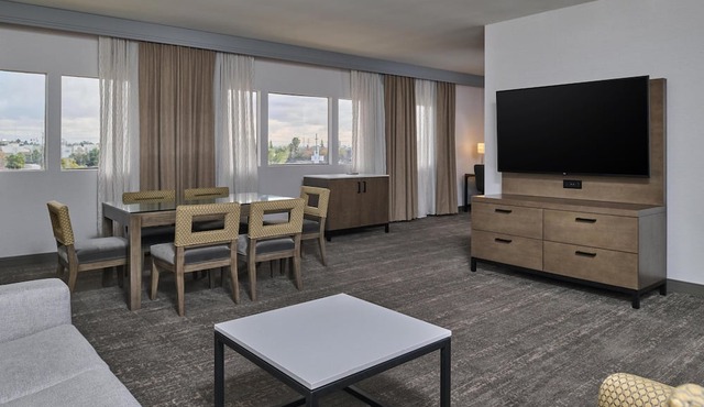 DoubleTree by Hilton Buena Park