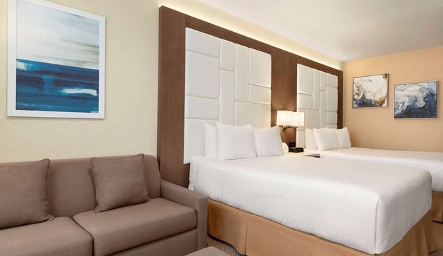 Wyndham Anaheim