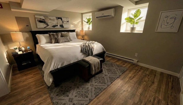 Stylish Cool Springs Apt, King Bed