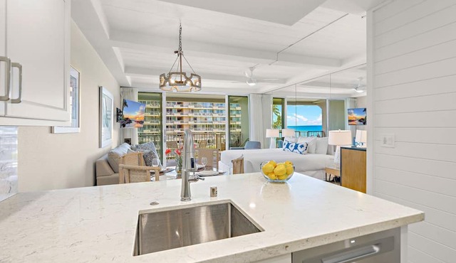 Maui Resort Rentals: The Whaler 562 - Fully Renovated 5th Floor Studio, Fantastic Pacific Ocean and Black Rock Views!