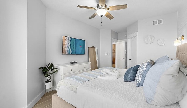 GULF FRONT | Remodeled, Upscale 3 BR (2 King Suites) | Beach Chair Svc Included!