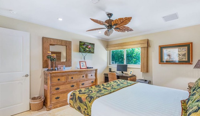 150-3 Superior Oceanfront Gold Coast Location.
