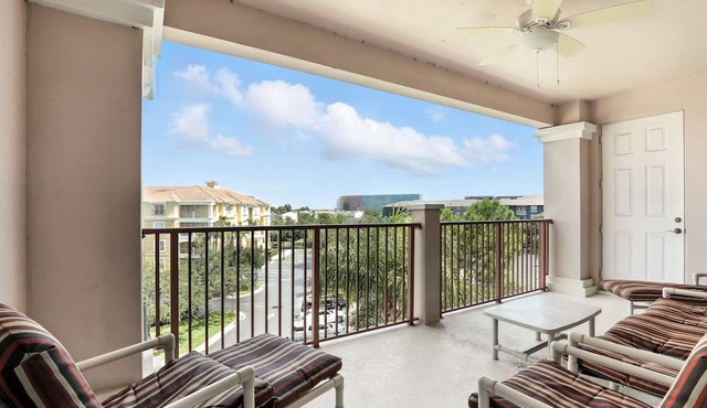Vista Cay Huge Upscale Penthouse Updated and Relisted