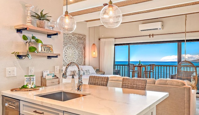 On Top of Water View-5 Stars-Pohailani 303