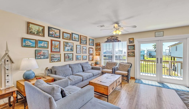 Spacious well decorated Beach Bungalow with view of the beach