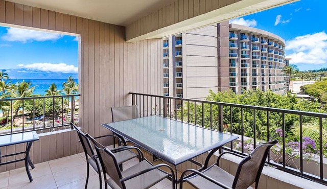 MRR Presents Kaanapali Ali'i 272 - Remodeled 7th Floor Corner 2BR w/Partial Ocean AND Mountain Views!