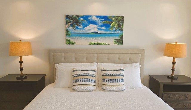 Relaxing Oceanfront Escape – Lahaina Shores 421