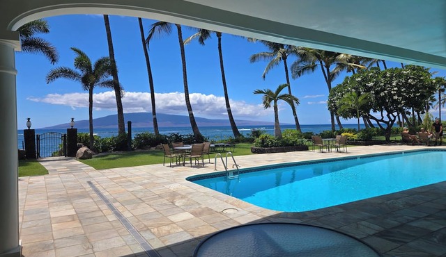Lahaina Shores 621 – Relaxing Oceanfront Studio
