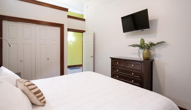 Modern Condo in Downtown Holland: The Michigan