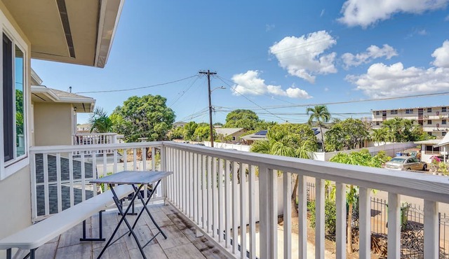 Ewa Beach Apartment ~ 1 Mi to Puʻuloa Beach Park!