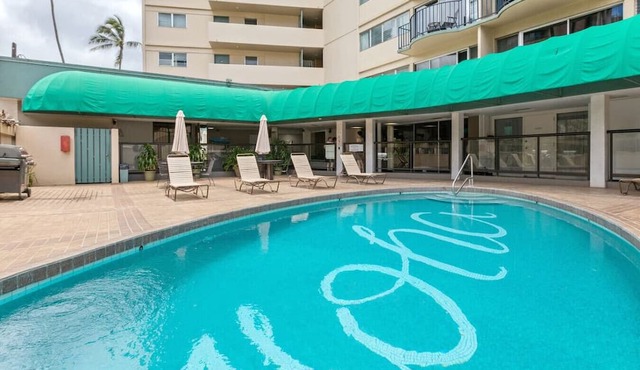 09 FREE Parking/10 min beach/2br-Waikiki/Ala Moana