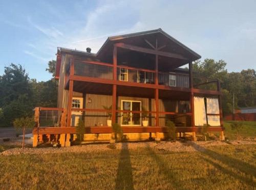 Cozy West Fork Retreat - Private Hot Tub & Deck