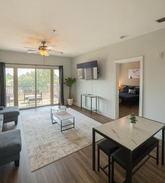 Luxury 2BR Condo Steps from UAB Campus 4th