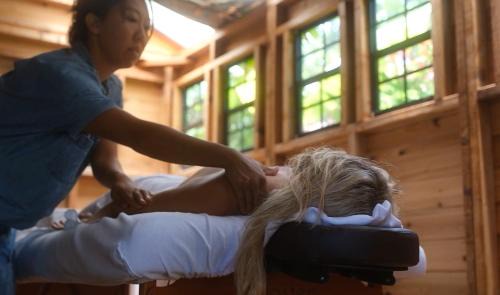 Hale Akua Garden Farm & Eco-Retreat