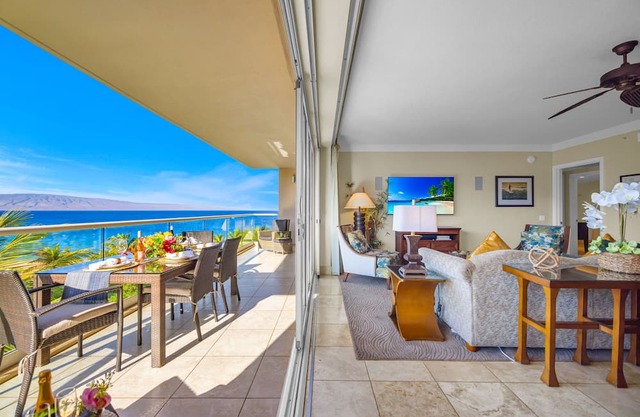 Honua Kai | Ocean View 3 BR Sleeps 10 | Car Incl. w/6+ Nights | HKH-504 by KBM